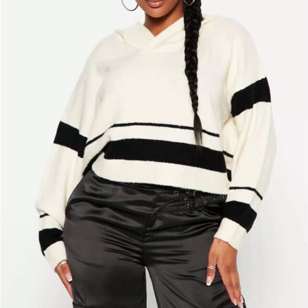 Ashley Stewart Ivory/combo Hooded Women’s Sweater NWT